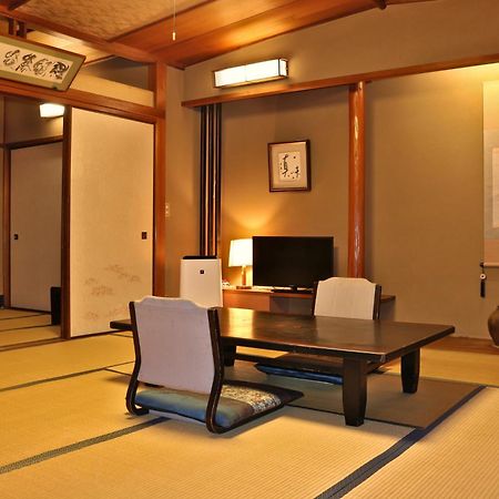 Tsutaya Ryokan Toyooka  Εξωτερικό φωτογραφία